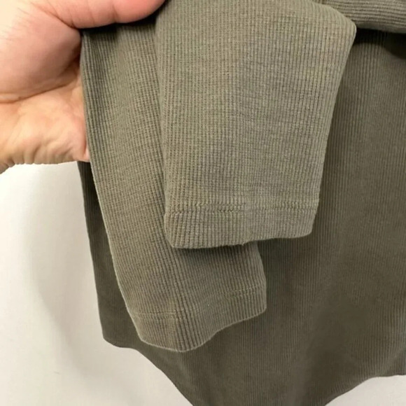 ALLSAINTS Alicia Round Neck 1/4 Zip Long Sleeve Bodysuit Utility Green US 2 - Picture 5 of 14